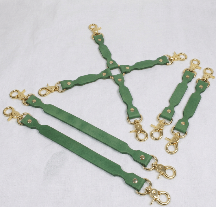BDSM Connector Set Green Leather Bondage Connectors-0