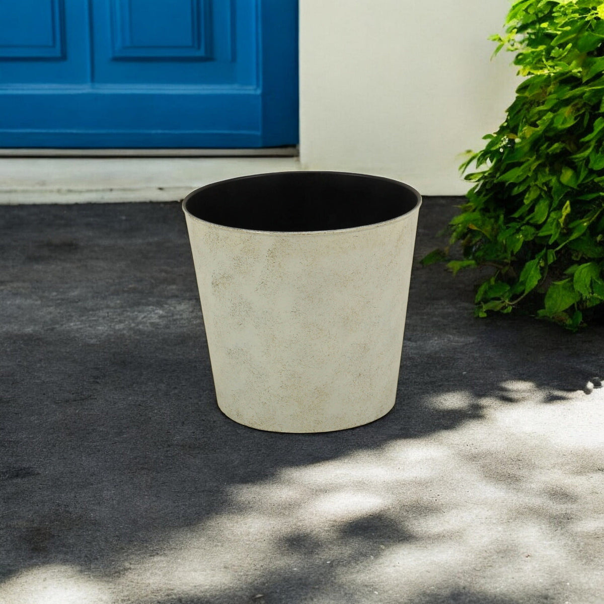 9" Gray Recycled Plastic Indoor Outdoor Round Pot Planter-0