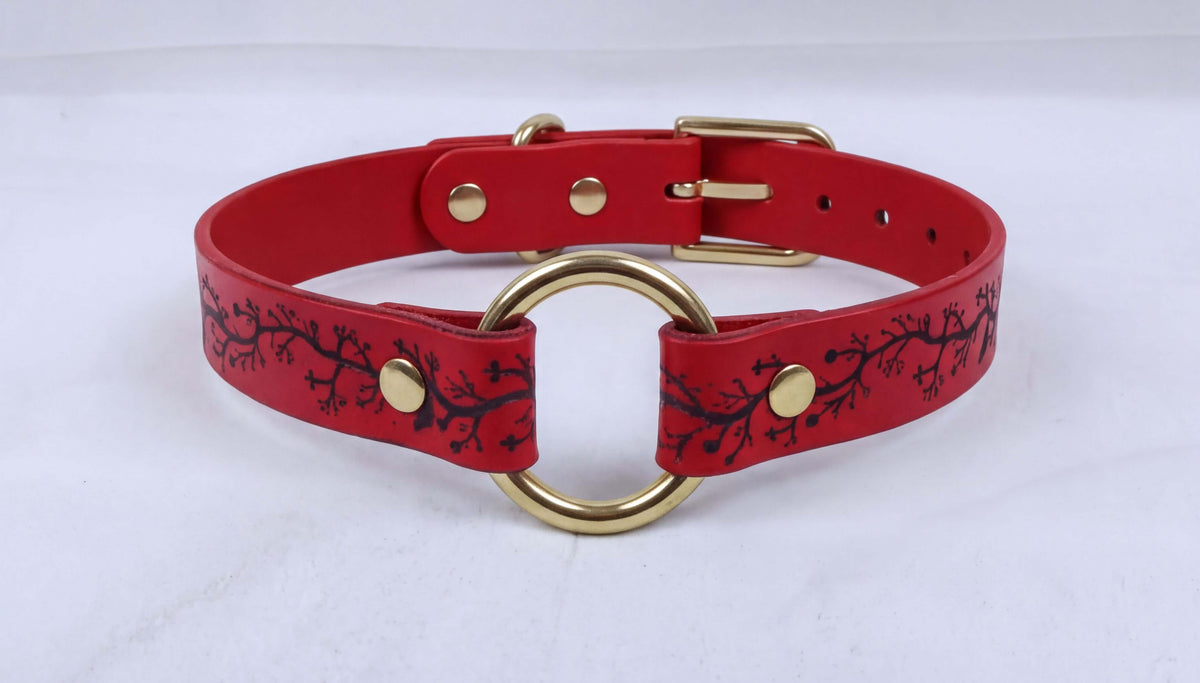 Gothic Submissive Collar – Leather BDSM Choker with Vine Cross Pattern-0
