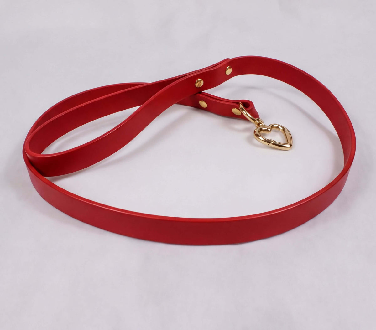 Red BDSM Leather Leash 90 cm – Heart Snap Hook Bondage Lead-0
