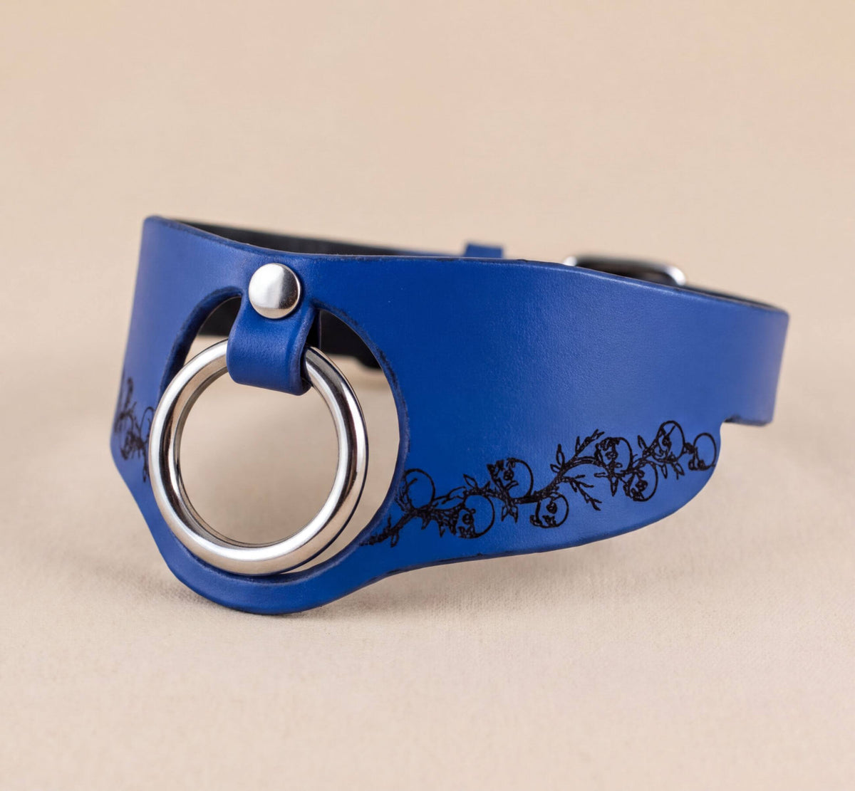 Submissive Collar with Floral Pattern – Discreet Day Choker-0