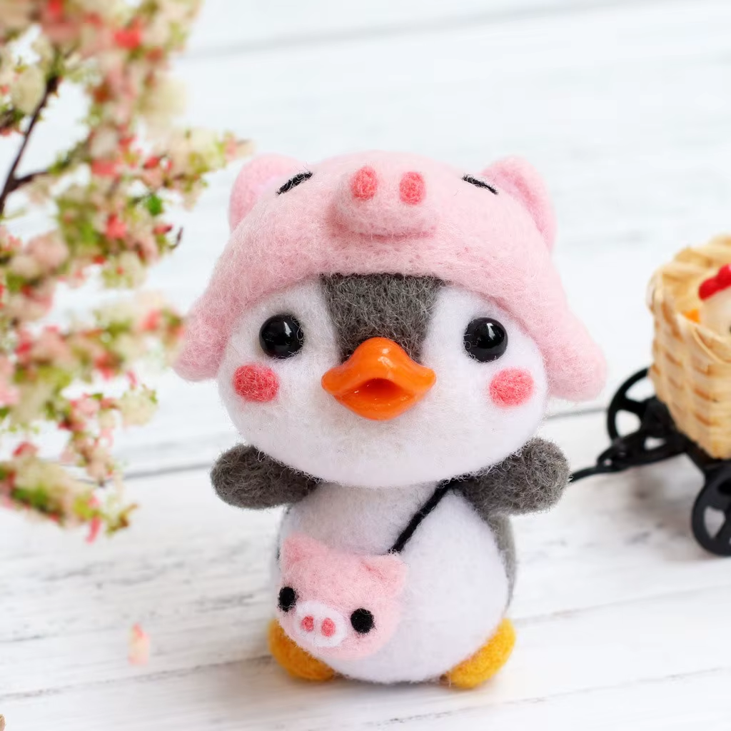 Piglet Duckling Needle Felting Kit F07AM3-69-0