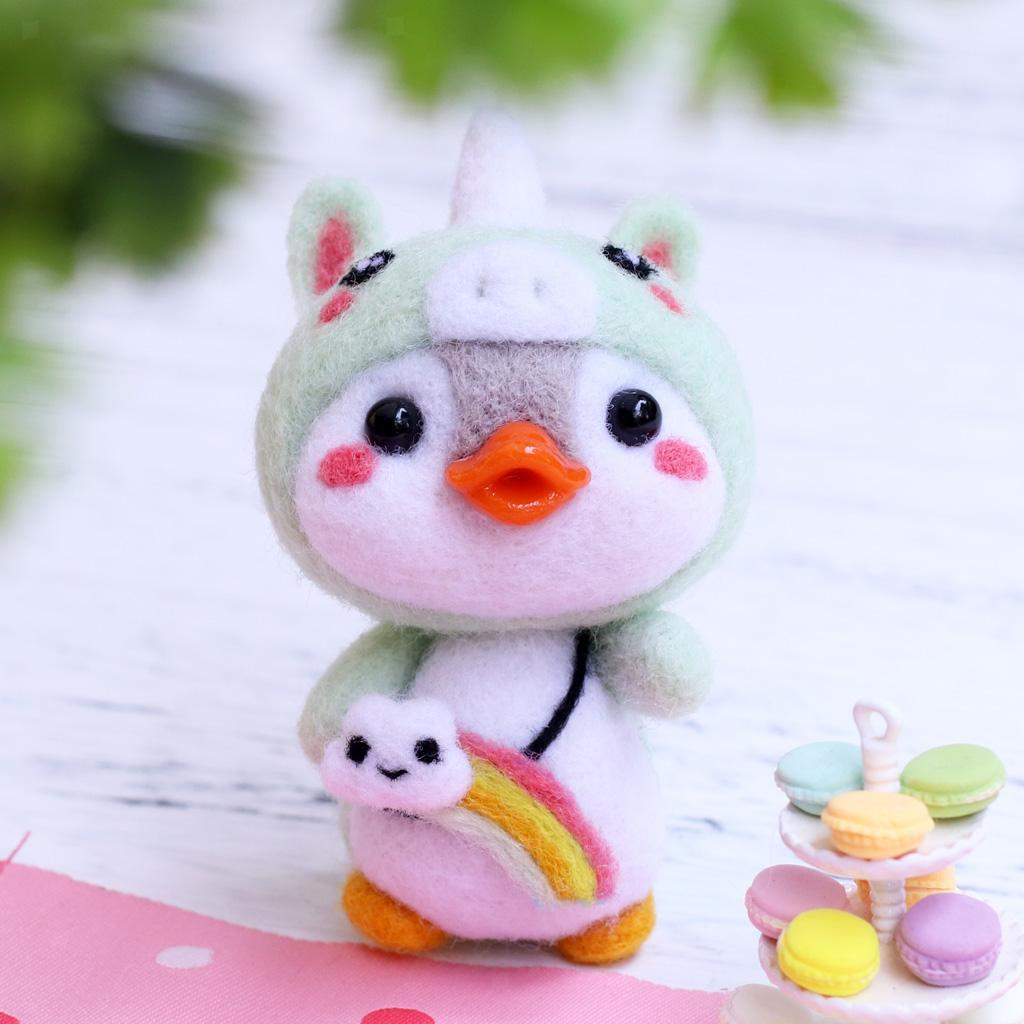 Unicorn Duckling Needle Felting Kit F07AM3-71-0