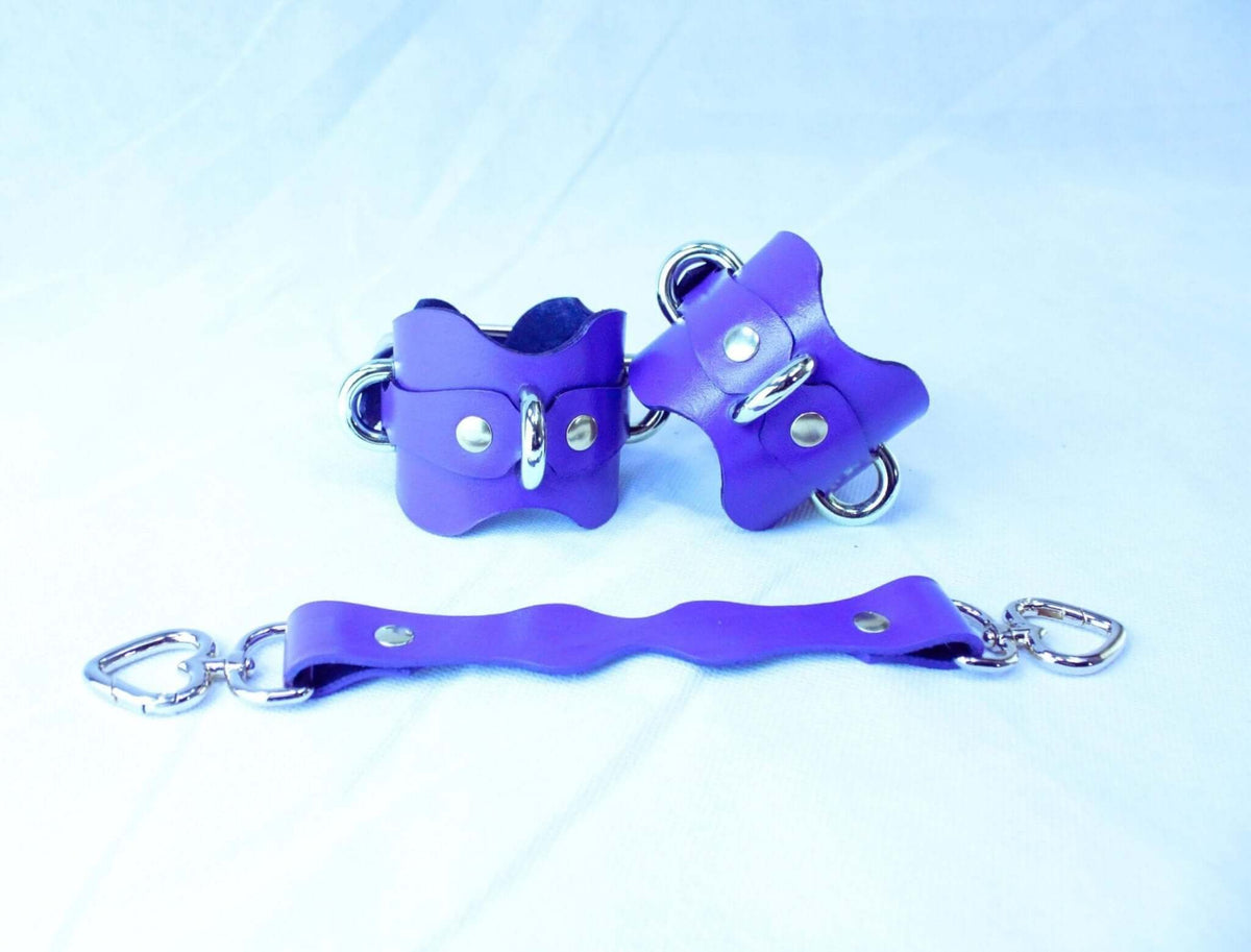 BDSM Gear Handmade Leather Wrist Cuffs with D-Rings-0