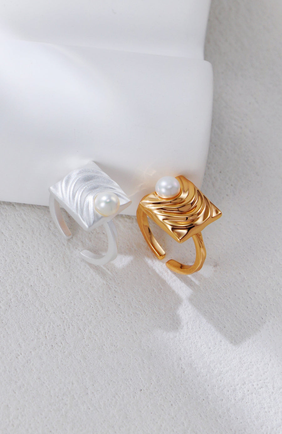 Modern Ripple Pearl Statement Ring